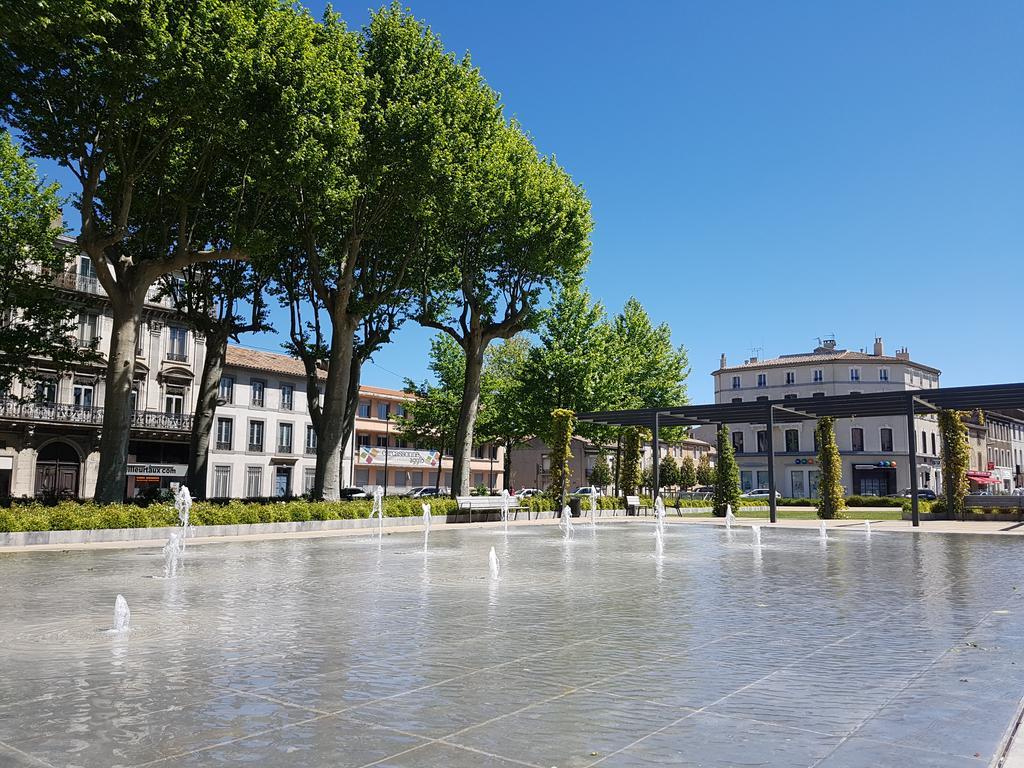 Penthouse Apartment Overlooking Place Carnot Carcassonne Eksteriør billede